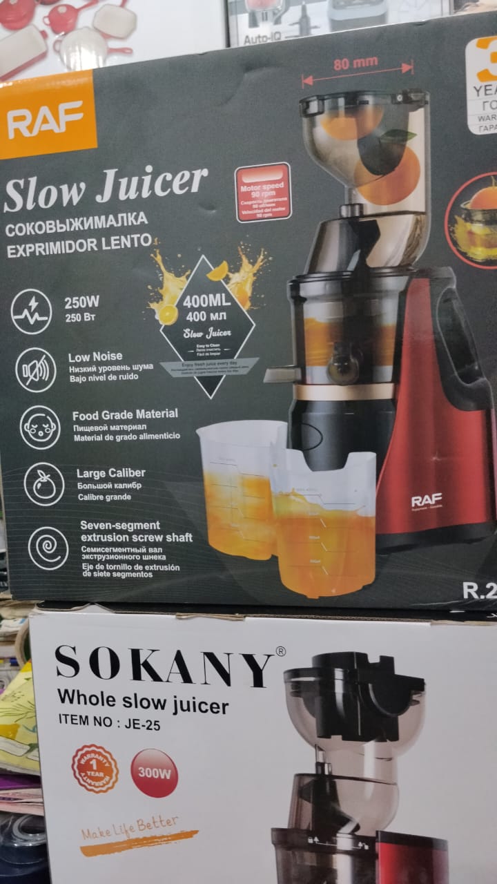 SLOW JUICER