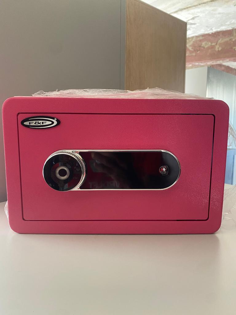 SFS SAFE + FREE DELIVERY